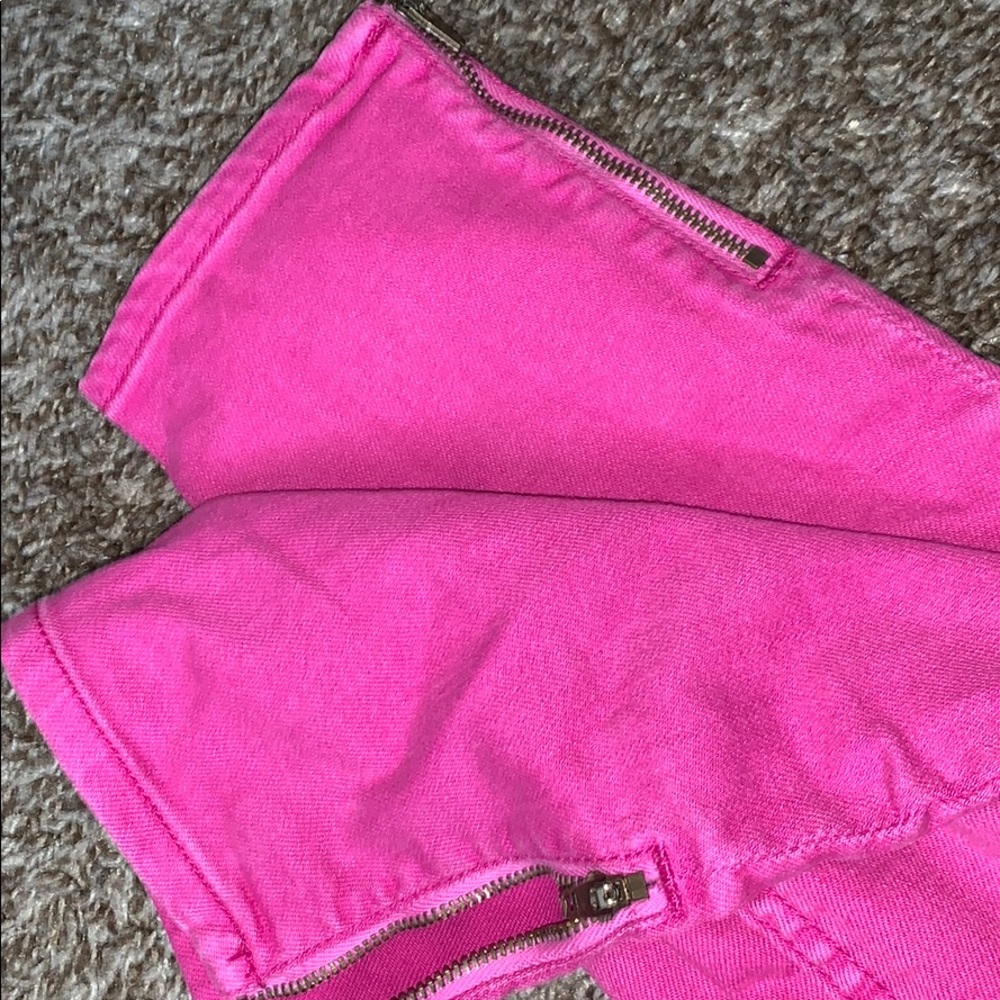 Jeans - Picture 2 of 4